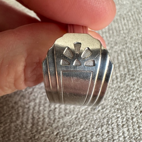 Handmade spoon ring - Picture 6 of 13